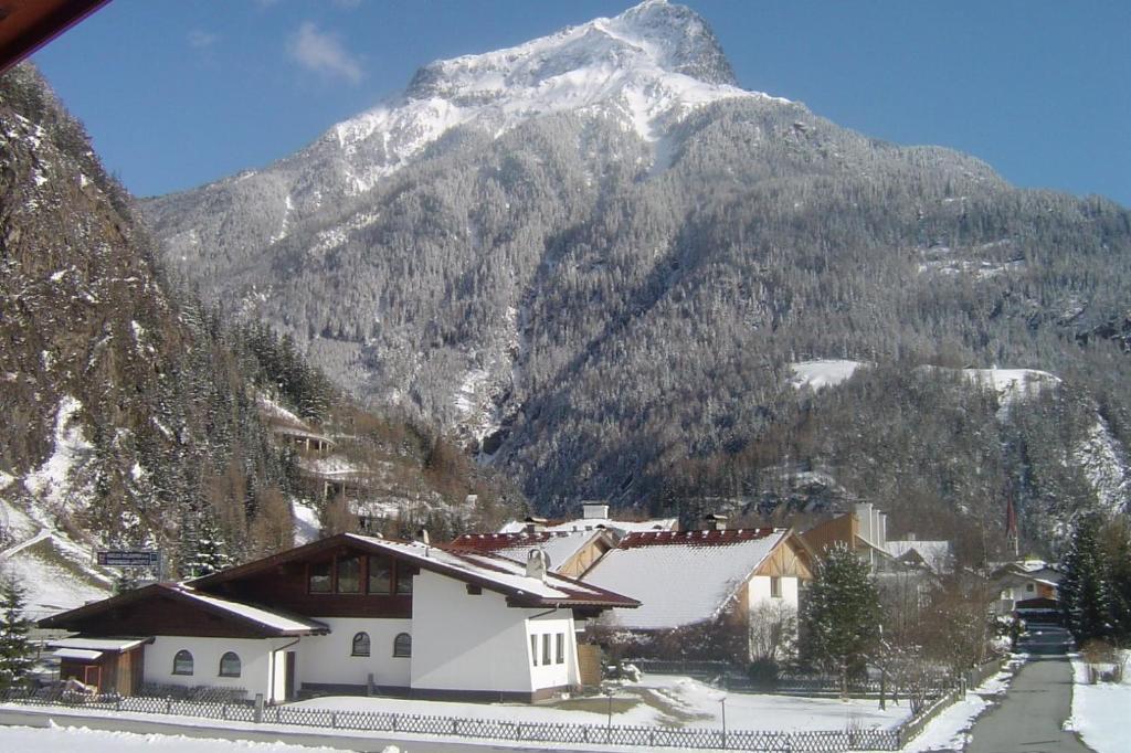Gstreinhof Längenfeld Szoba fotó